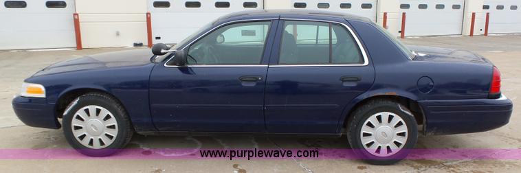 image for item L5551 2007 Ford Crown Victoria Police Interceptor