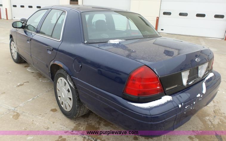 image for item L5551 2007 Ford Crown Victoria Police Interceptor