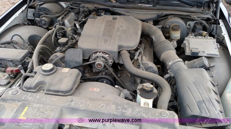 image for item L6115 2005 Ford Crown Victoria Police Interceptor
