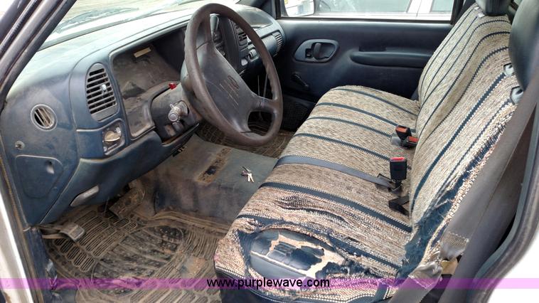 image for item L6116 1995 Chevrolet 2500 flatbed pickup truck