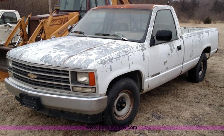 image for item L6121 1991 Chevrolet 2500 pickup truck