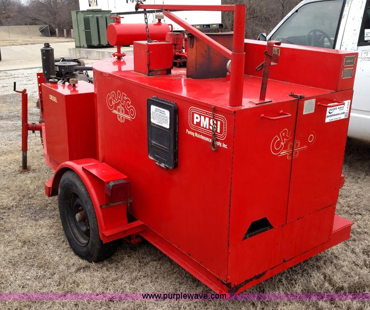 image for item L6122 1994 Crafco EZ 100 melter applicator