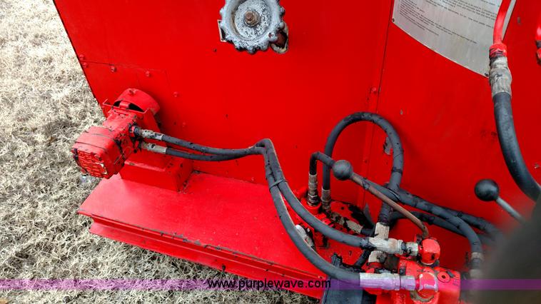 image for item L6122 1994 Crafco EZ 100 melter applicator