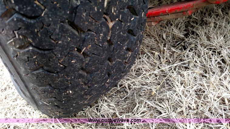 image for item L6122 1994 Crafco EZ 100 melter applicator