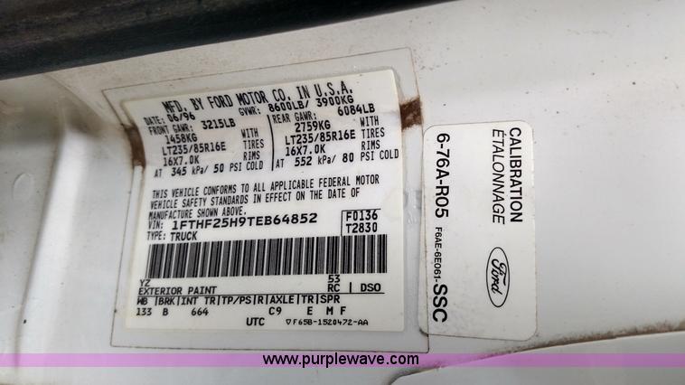 image for item L6124 1996 Ford F250 XL HD pickup truck