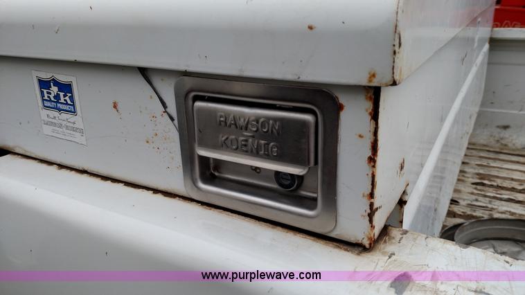 image for item L6124 1996 Ford F250 XL HD pickup truck