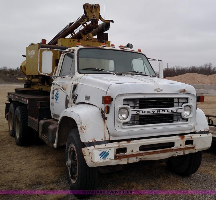 image for item L6125 1979 Chevrolet C80 Texhoma digger truck