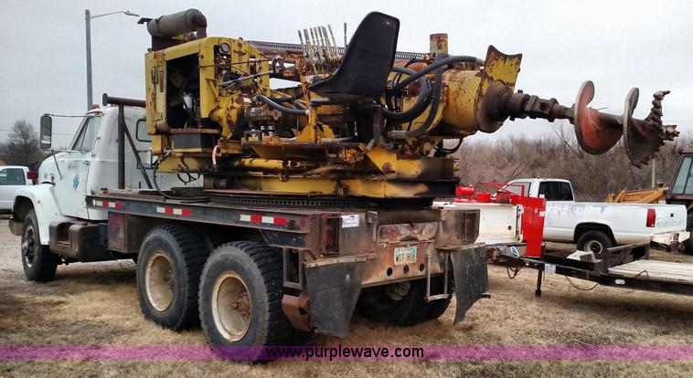 image for item L6125 1979 Chevrolet C80 Texhoma digger truck