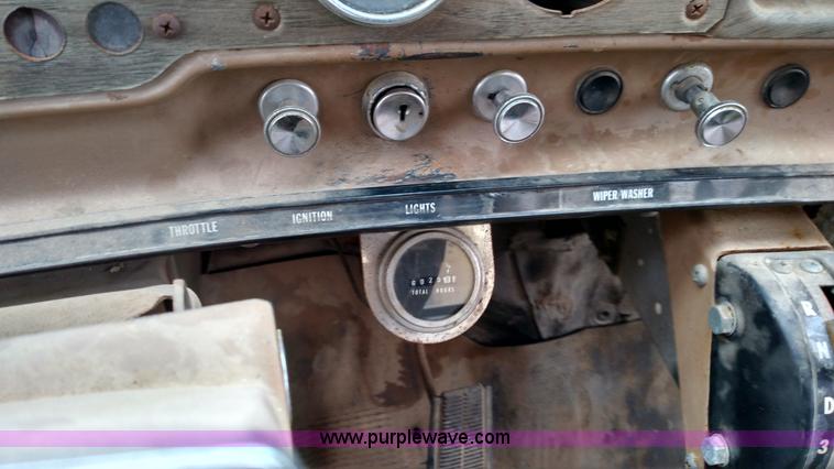 image for item L6125 1979 Chevrolet C80 Texhoma digger truck