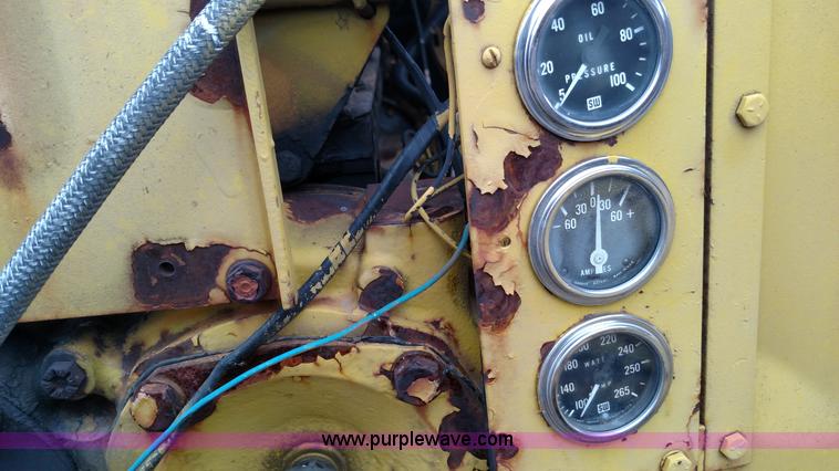 image for item L6125 1979 Chevrolet C80 Texhoma digger truck