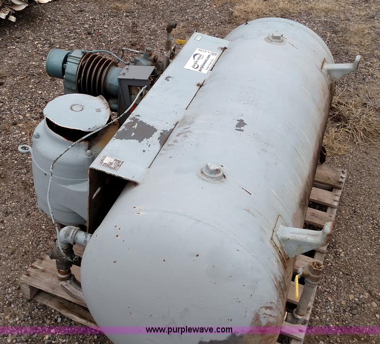 image for item L6126 Brunner air compressor