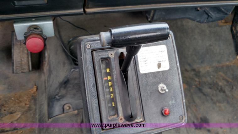 image for item L6128 1993 Chevrolet Kodiak service truck