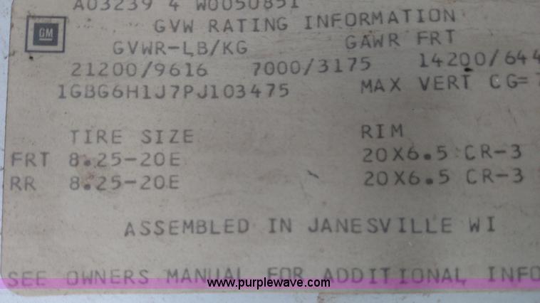 image for item L6128 1993 Chevrolet Kodiak service truck