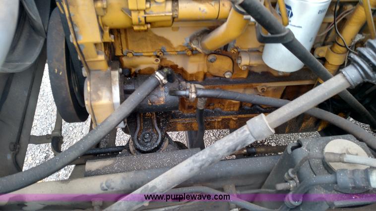 image for item L6128 1993 Chevrolet Kodiak service truck