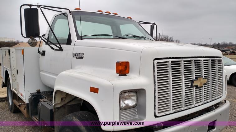 image for item L6128 1993 Chevrolet Kodiak service truck