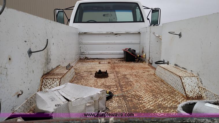 image for item L6128 1993 Chevrolet Kodiak service truck