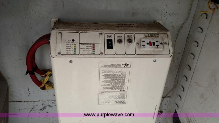 image for item L6128 1993 Chevrolet Kodiak service truck