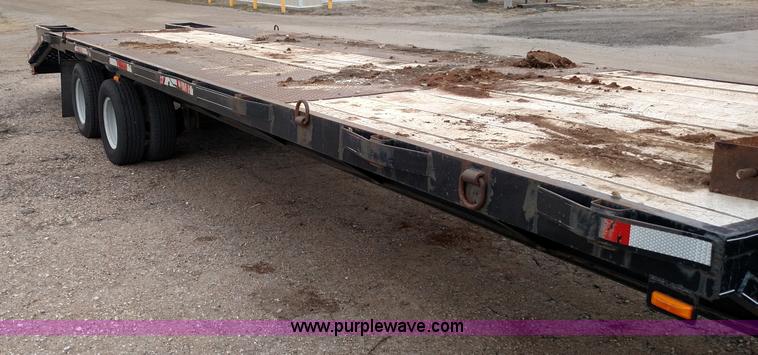 image for item L6134 1998 CM equipment trailer