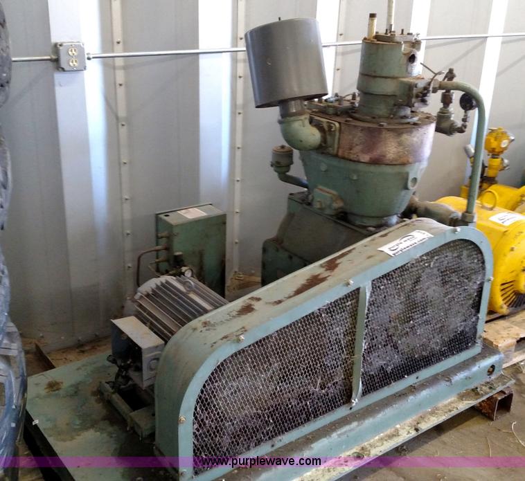 image for item L6142 Gardner Denver LBFA9A air compressor