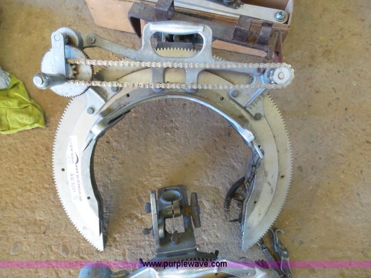 image for item AW9251 Assorted pipe beveling machines and accessories