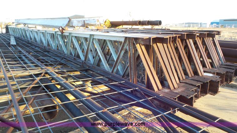 image for item BN9335 Assorted booms and braces