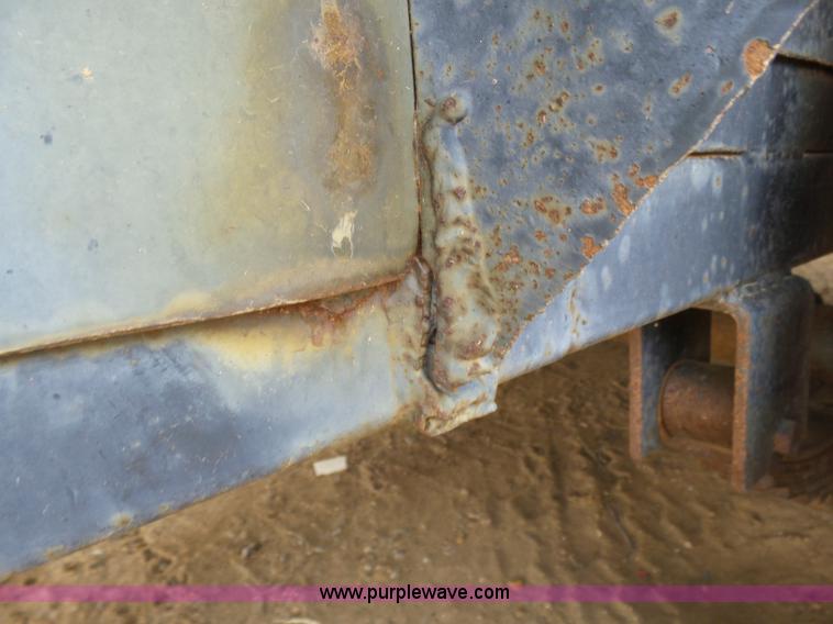 image for item J6751 1974 Donahue flatbed trailer