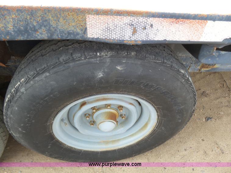 image for item J6751 1974 Donahue flatbed trailer