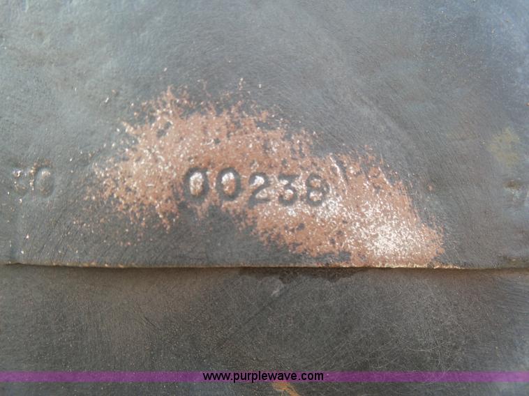 image for item J6751 1974 Donahue flatbed trailer