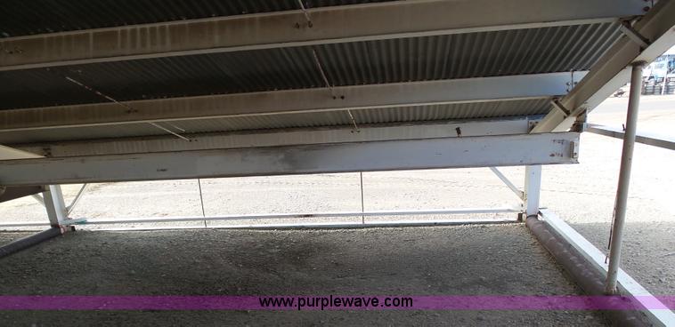 image for item J6755 42' x 28' steel construction building