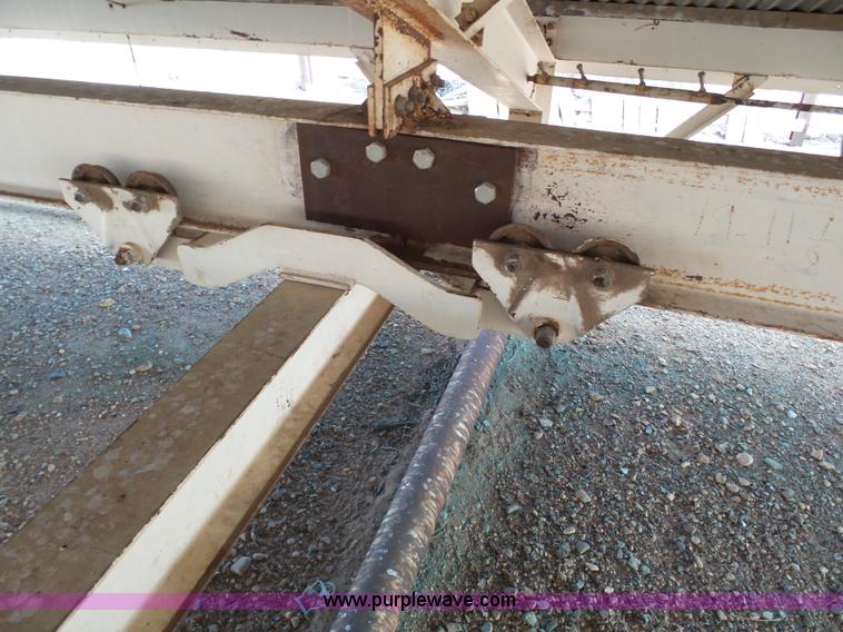 image for item J6755 42' x 28' steel construction building