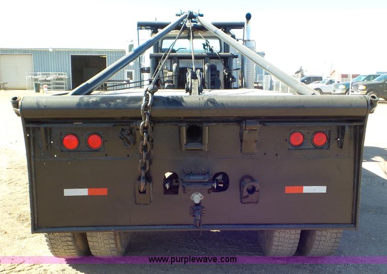 image for item J6757 1979 International G2504 winch truck