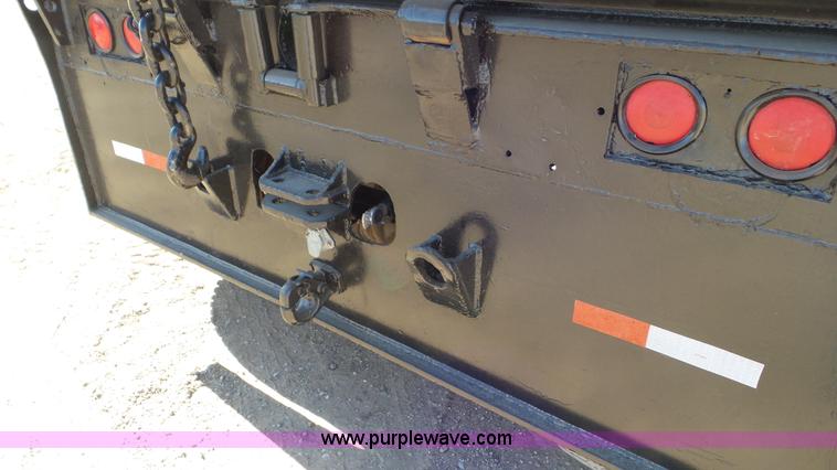 image for item J6757 1979 International G2504 winch truck