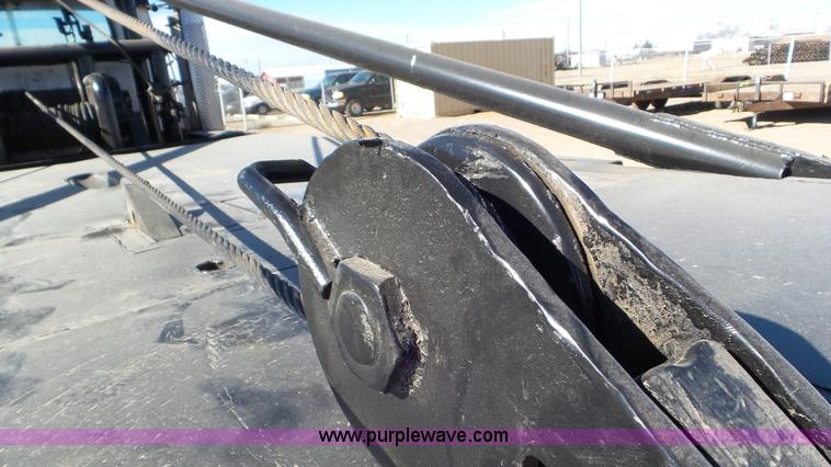 image for item J6757 1979 International G2504 winch truck