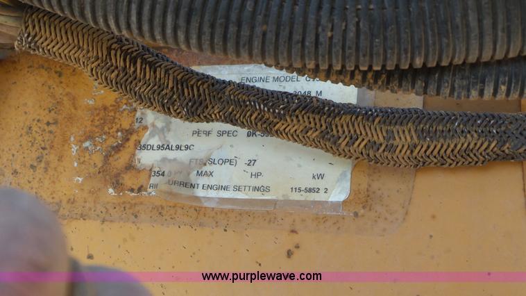 image for item J6758 2006 Peterbilt 379 semi truck