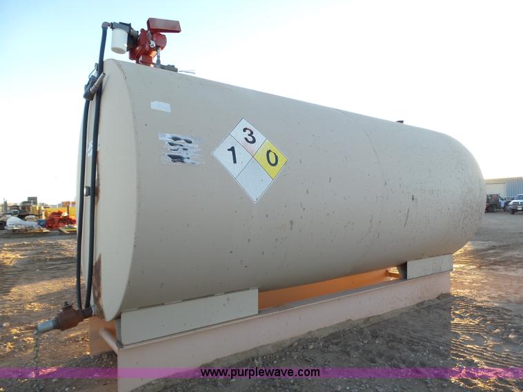 image for item J6763 Fuel tank