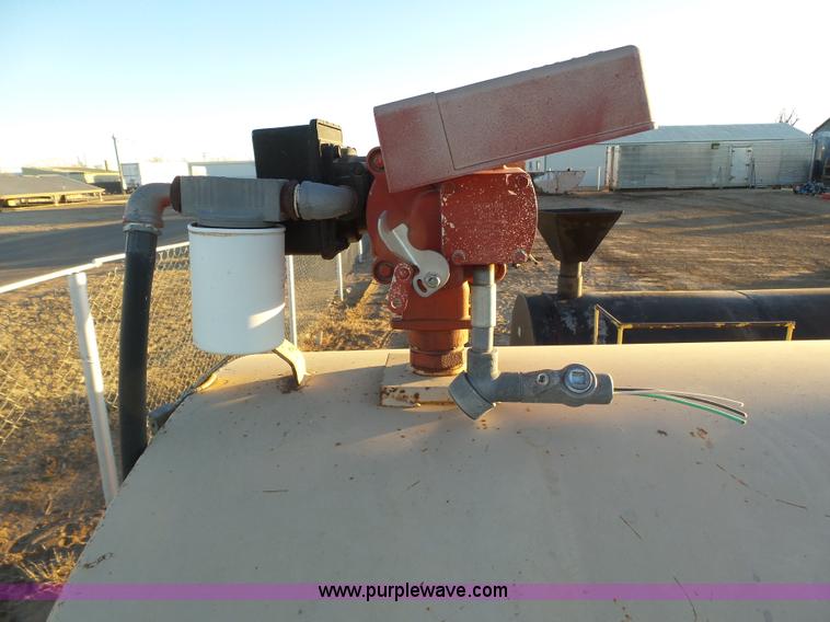 image for item J6763 Fuel tank