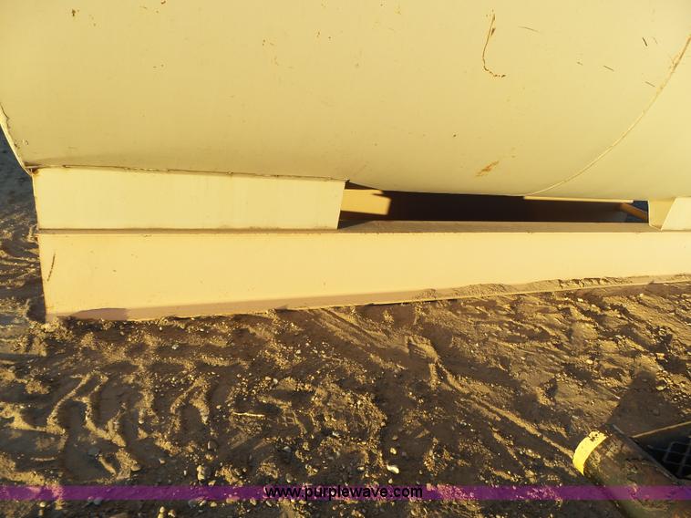 image for item J6763 Fuel tank