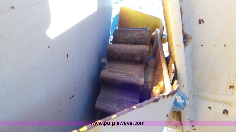 image for item J6764 Stone 195CM concrete mixer