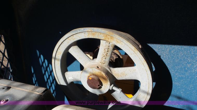 image for item J6764 Stone 195CM concrete mixer