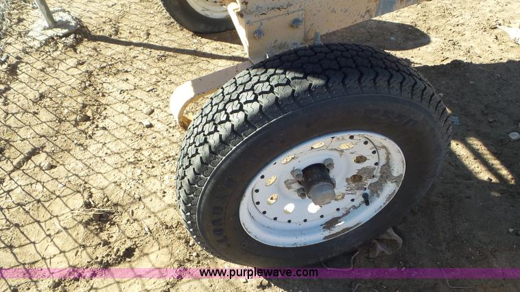 image for item J6764 Stone 195CM concrete mixer