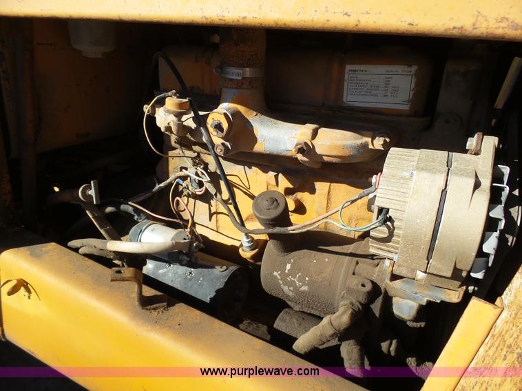 image for item J6765 Case 585C rough terrain forklift