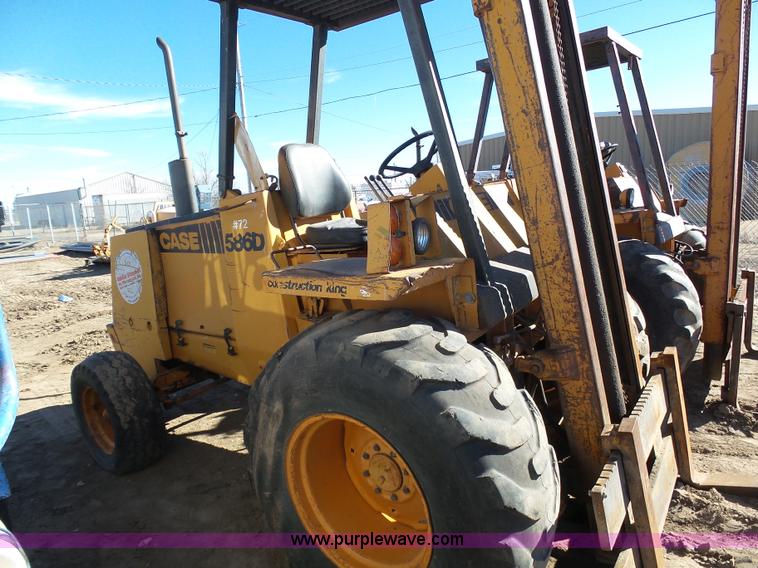 image for item J6766 Case 586D rough terrain forklift