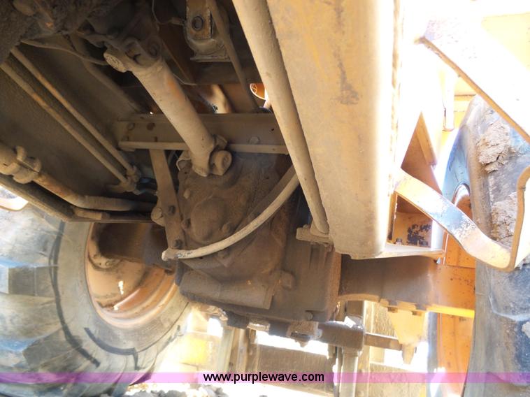 image for item J6766 Case 586D rough terrain forklift