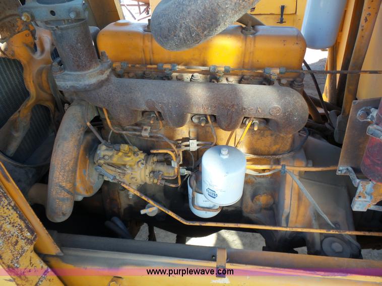 image for item J6766 Case 586D rough terrain forklift