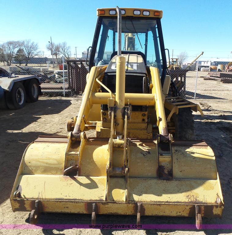image for item J6768 Caterpillar 420D backhoe