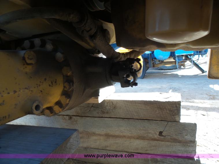 image for item J6768 Caterpillar 420D backhoe