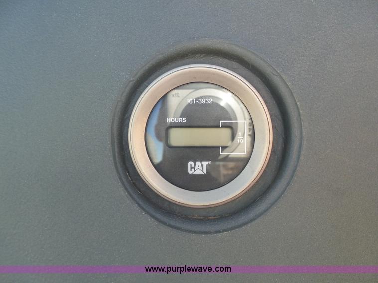 image for item J6768 Caterpillar 420D backhoe