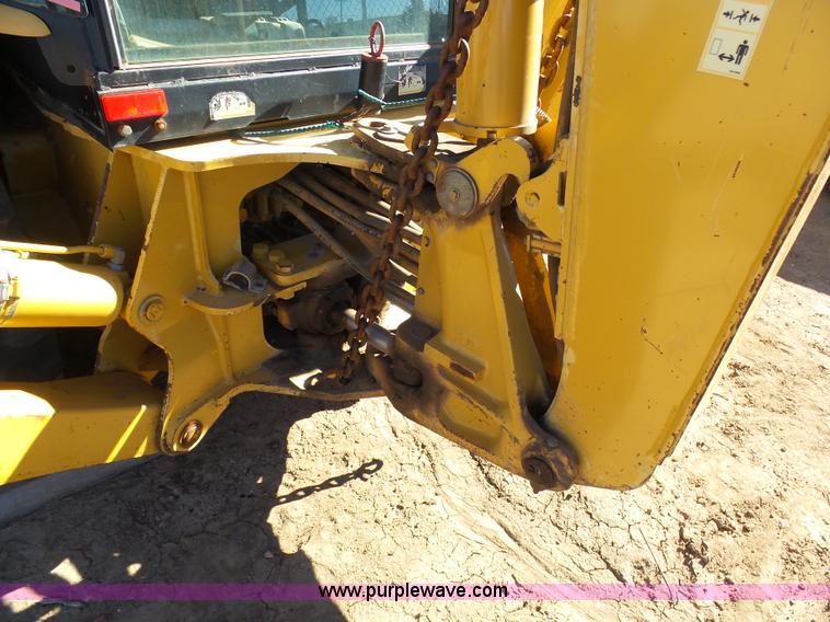 image for item J6768 Caterpillar 420D backhoe