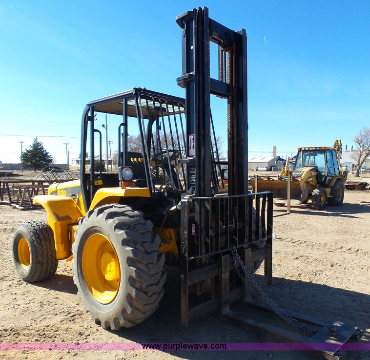image for item J6770 2000 JCB 930 forklift