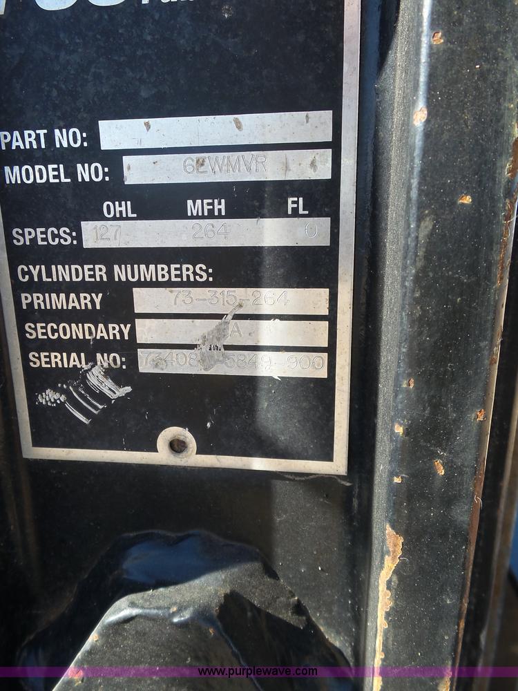 image for item J6770 2000 JCB 930 forklift